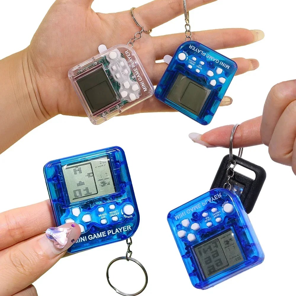 أجهزة ألعاب محمولة صغيرة كلاسي - مراجعة Console Gaming Hand وسعره
